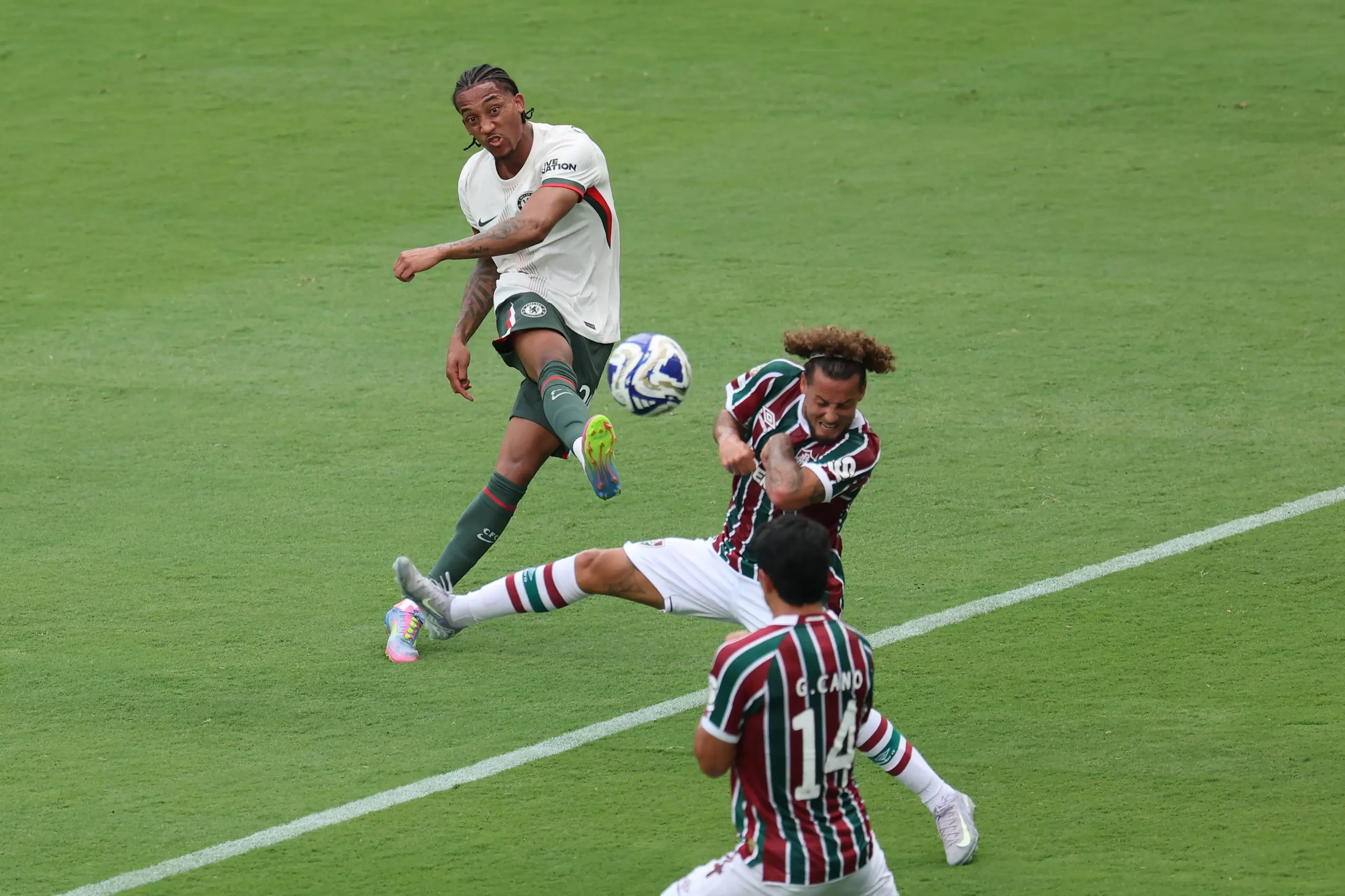 Avantages et limites de l’app iOS Afropari Avantages et limites de l’app iOS Afropari